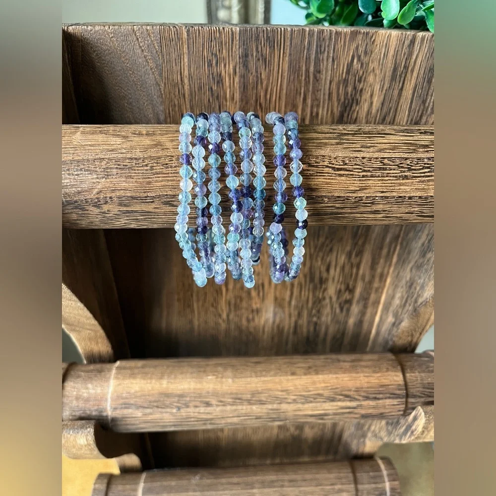 Blue fluorite faceted bracelet - Picture 4 of 4